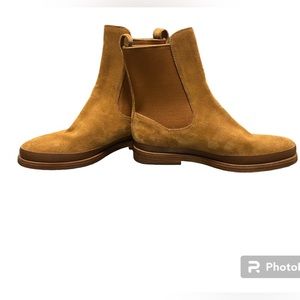 NEW Leather Vince Cecyl Chelsea Boots size 6
